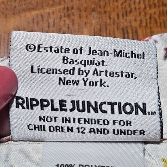 Jean-Michel Basquiat Licensed Art Print Short-Sleeve Button-Up Shirt For Adults - Picture 6 of 14